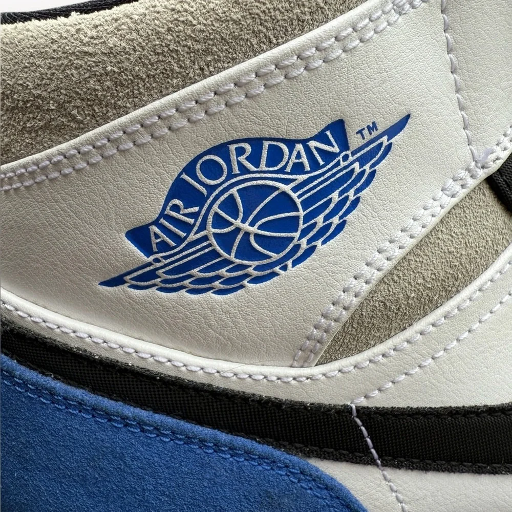 Jordan 1 Mid SE Deep Royal Blue/Black – Men’s Size 11.5